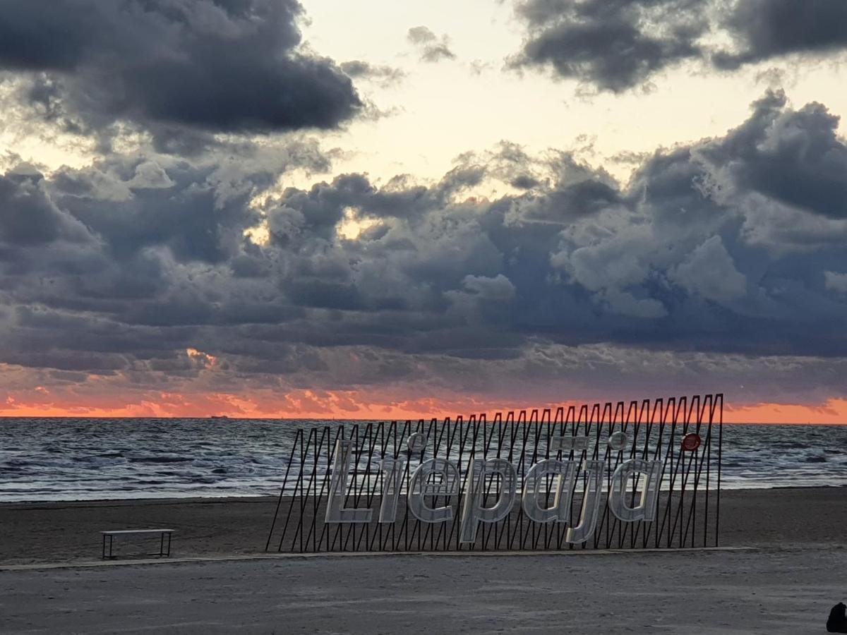 Dzintaru Apartaments Liepāja Buitenkant foto